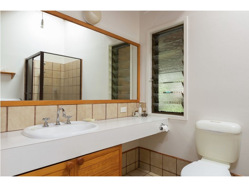Jindalee QLD 4074