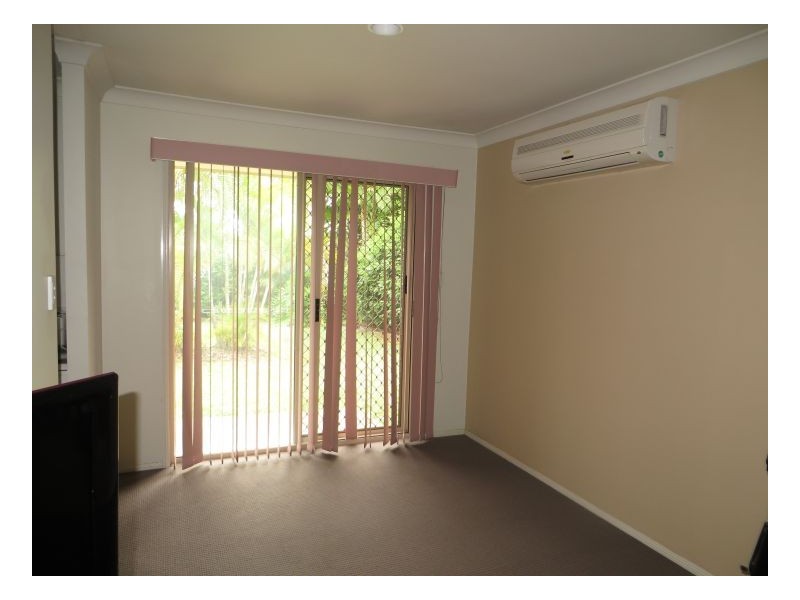 Seventeen Mile Rocks QLD 4073