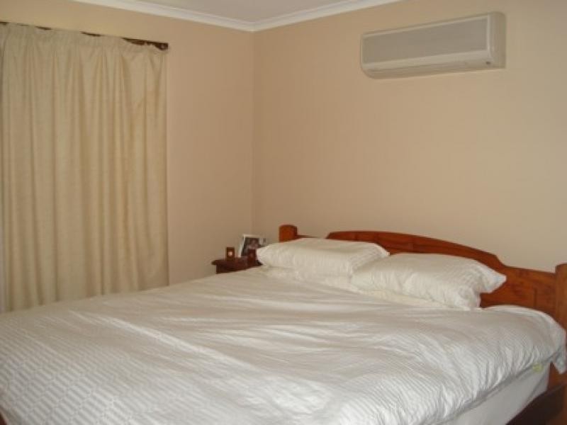 Sinnamon Park QLD 4073