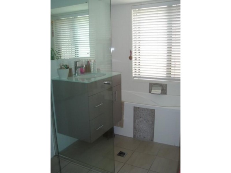Sinnamon Park QLD 4073