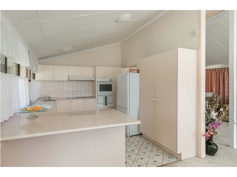 Jindalee QLD 4074