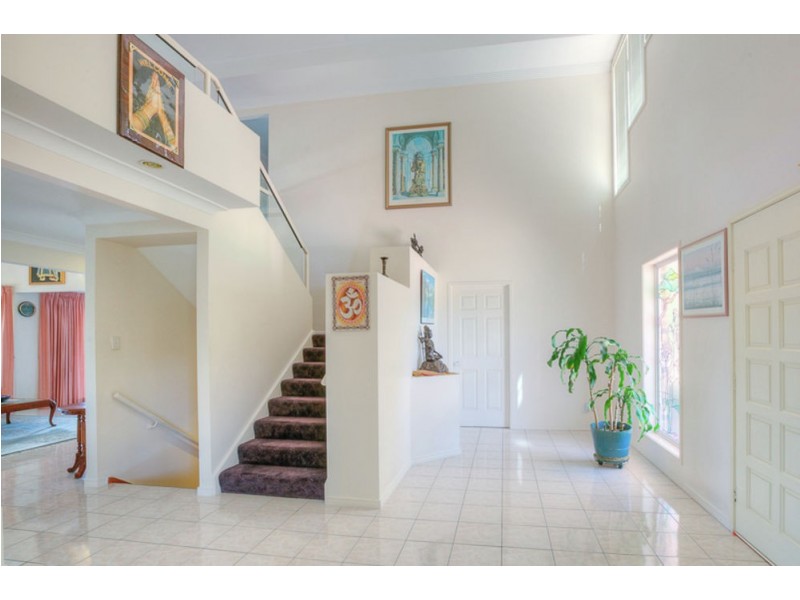 21. Woolner Place, Mount Ommaney QLD 4074