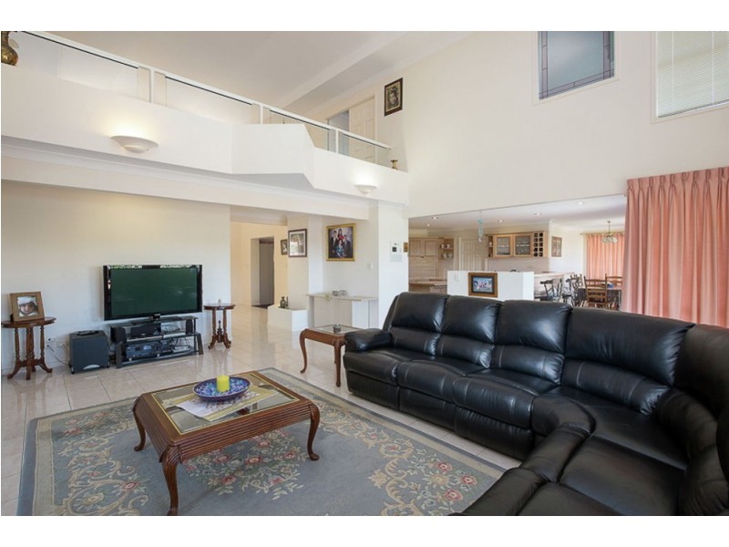 21. Woolner Place, Mount Ommaney QLD 4074