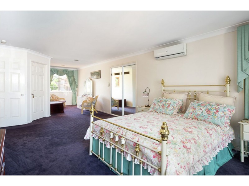 21. Woolner Place, Mount Ommaney QLD 4074