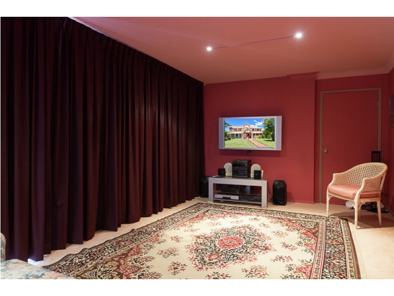 21. Woolner Place, Mount Ommaney QLD 4074