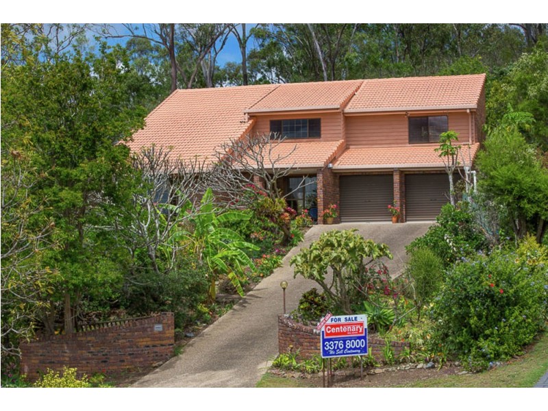 241 Mt Ommaney Drive, Mount Ommaney QLD 4074