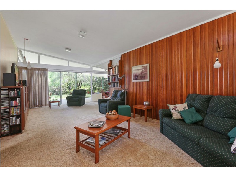83 Pinjarra Road, Pinjarra Hills QLD 4069