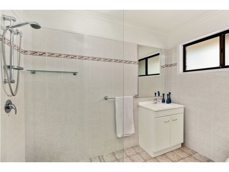 Jindalee QLD 4074