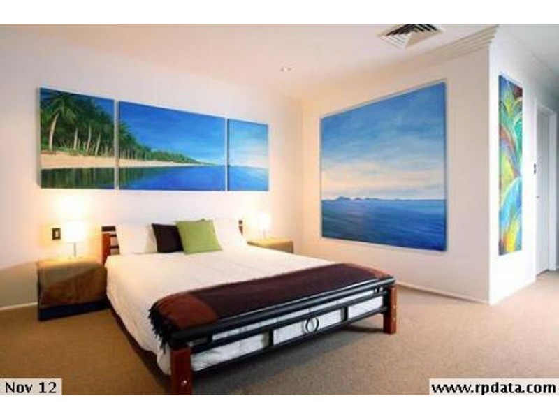 Mount Ommaney QLD 4074