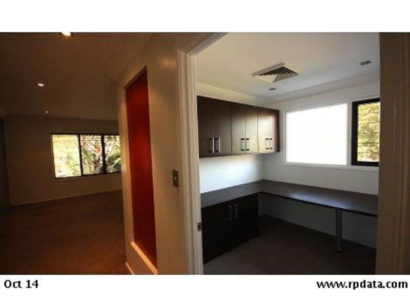 Mount Ommaney QLD 4074