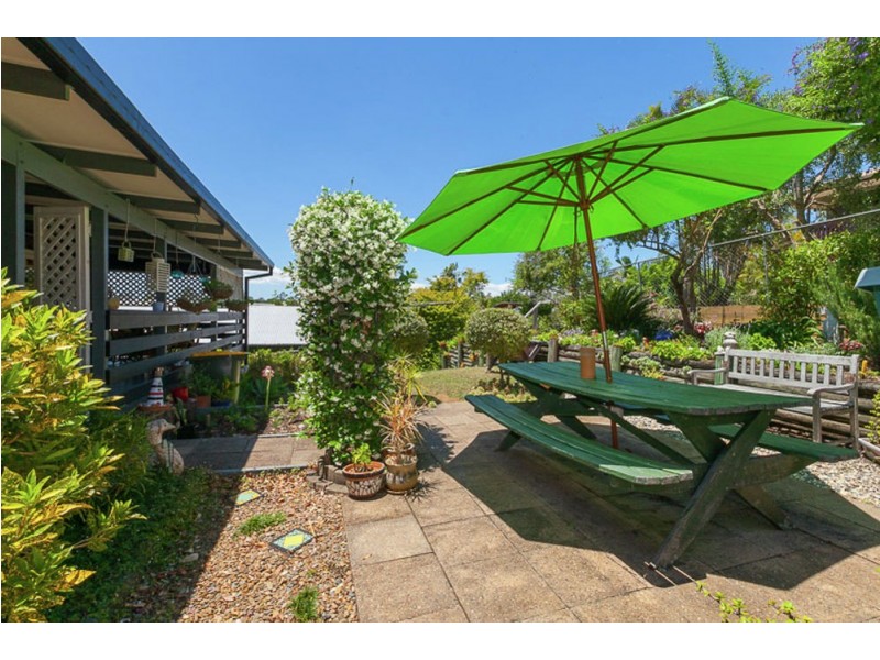 8 Ebrill St, Jamboree Heights QLD 4074