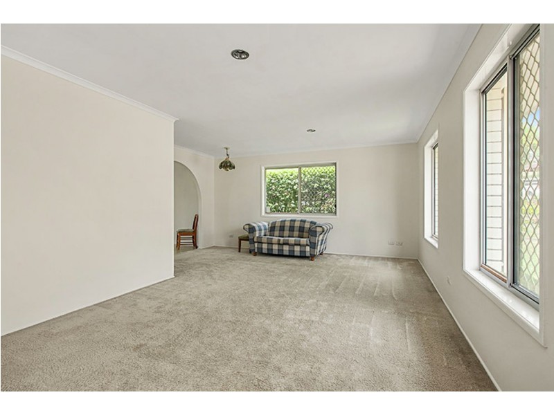 6 Wanata Street, Sinnamon Park QLD 4073