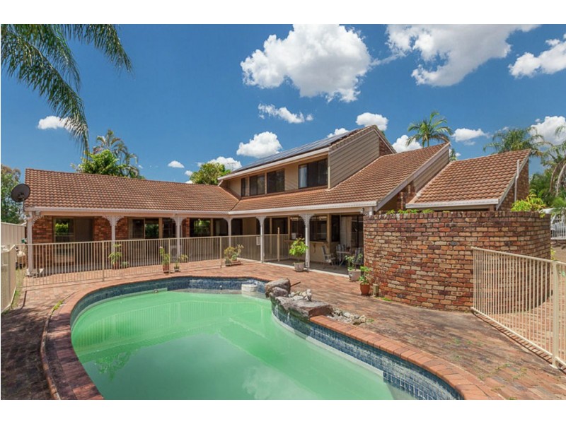 Mount Ommaney QLD 4074