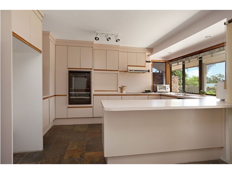 Mount Ommaney QLD 4074