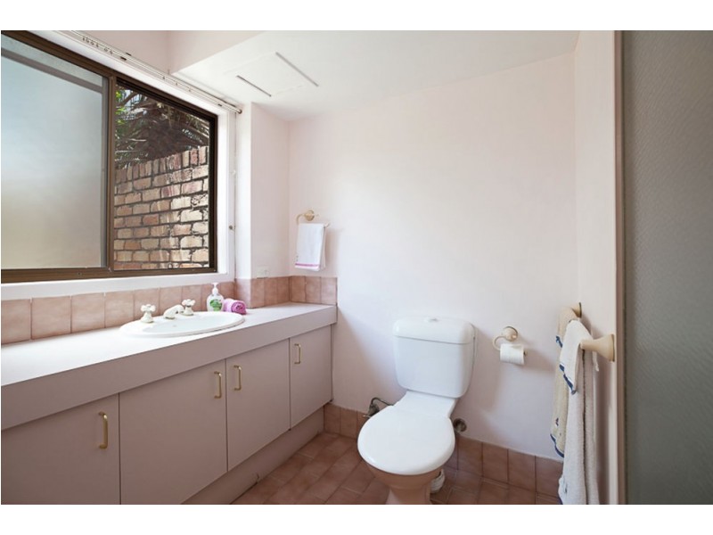 Mount Ommaney QLD 4074