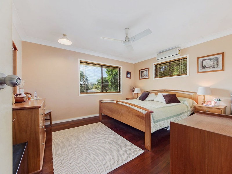 Jindalee QLD 4074