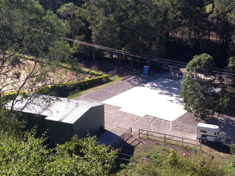 Brookfield QLD 4069