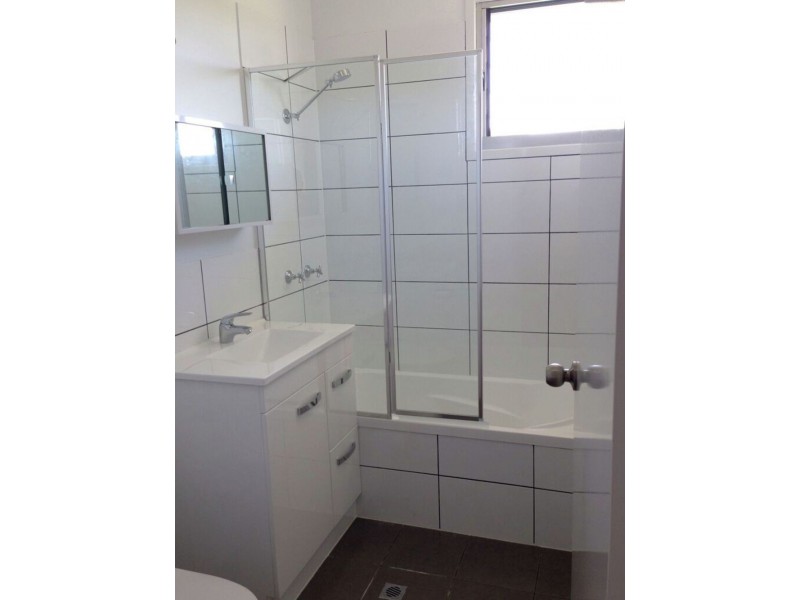 Brookfield QLD 4069