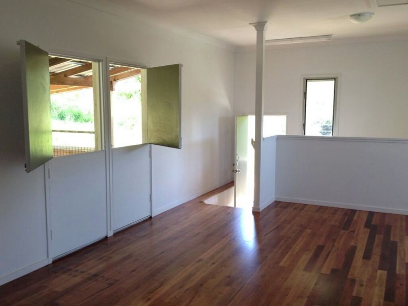 Brookfield QLD 4069