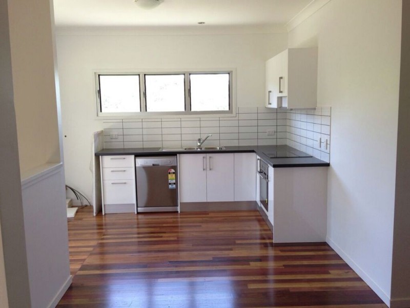 Brookfield QLD 4069