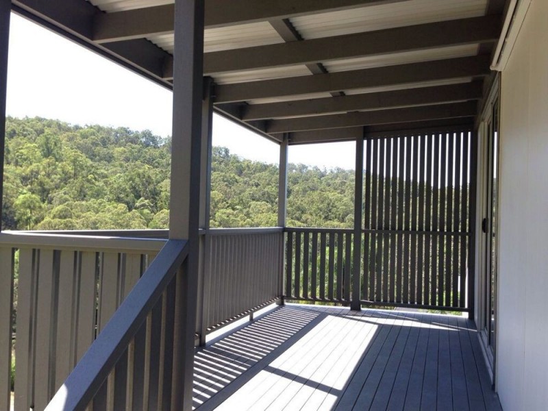 Brookfield QLD 4069