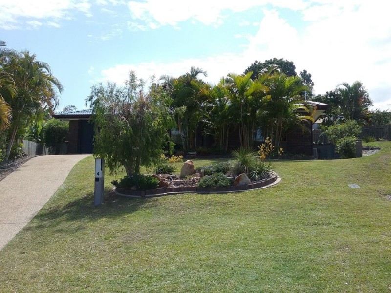 4 AEGEAN CLOSE, Jamboree Heights QLD 4074