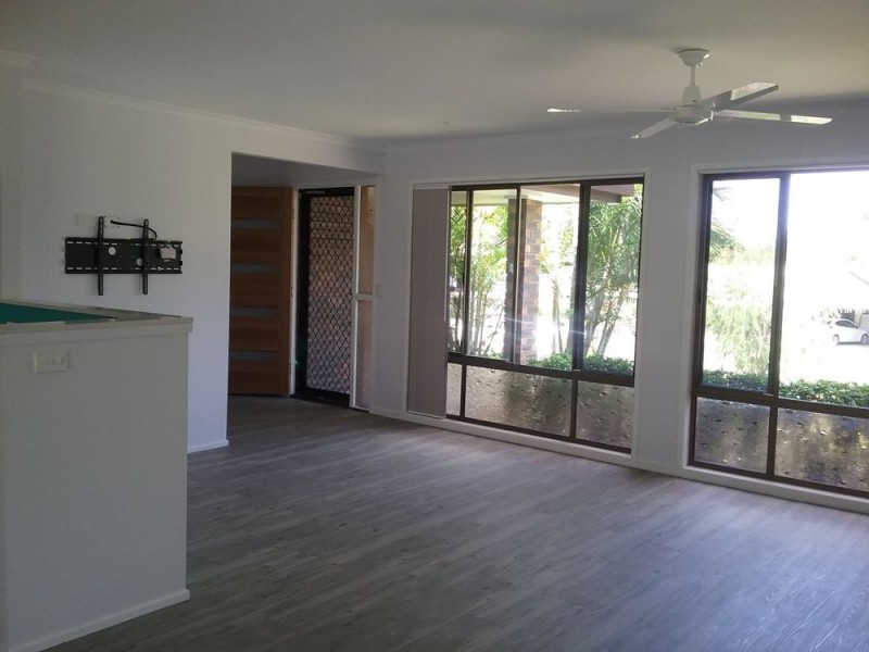 4 AEGEAN CLOSE, Jamboree Heights QLD 4074