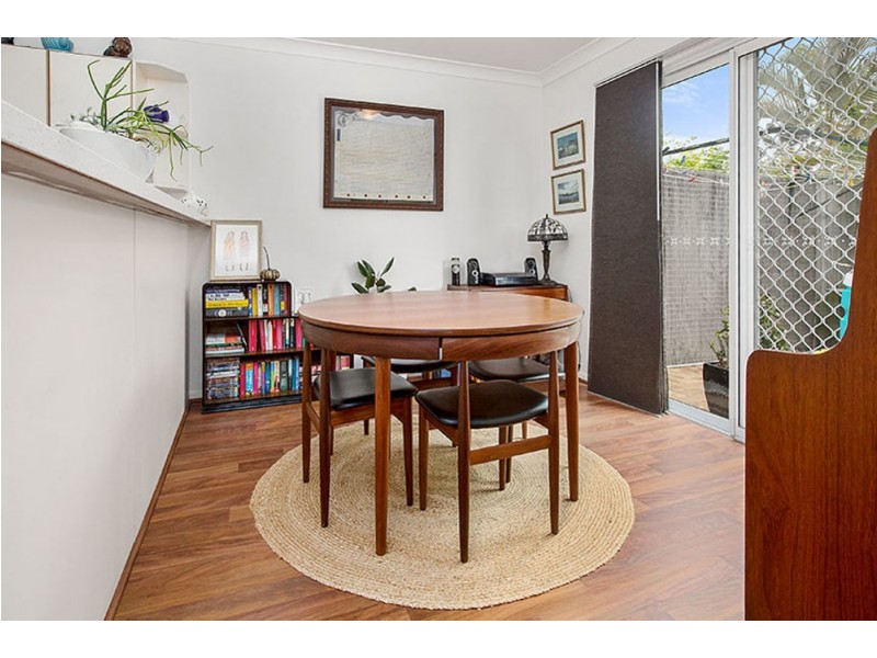 Sinnamon Park QLD 4073