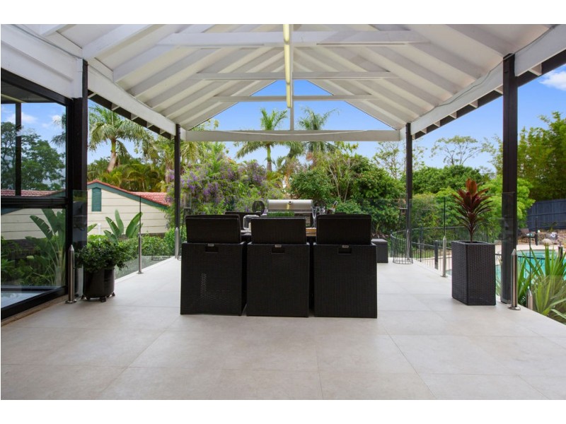 Mount Ommaney QLD 4074