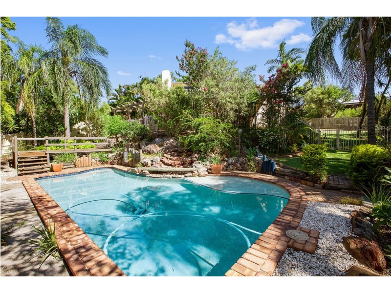 Mount Ommaney QLD 4074