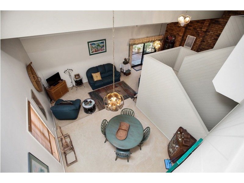 Mount Ommaney QLD 4074