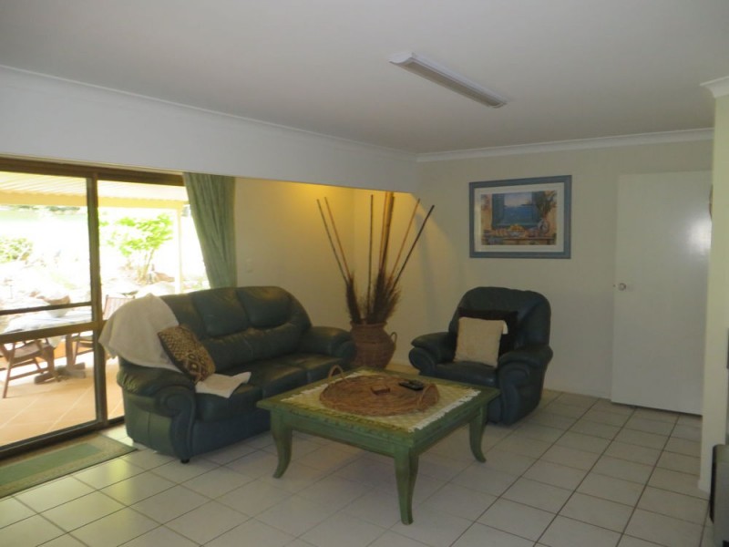 Mount Ommaney QLD 4074