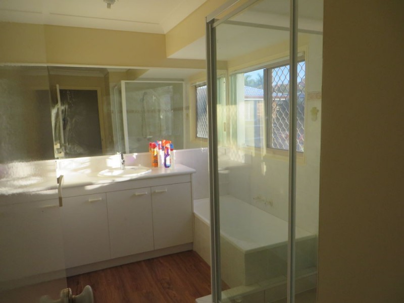 112 Horizon Drive, Middle Park QLD 4074