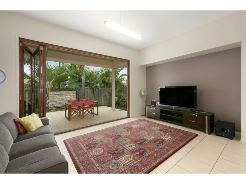 73 FLINDERSIA CRESCENT, Seventeen Mile Rocks QLD 4073