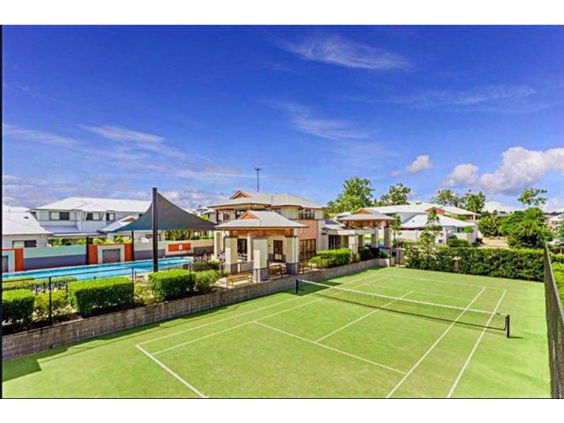 Mount Ommaney QLD 4074