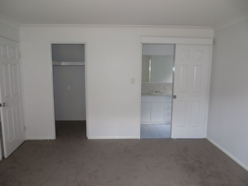 Forest Lake QLD 4078