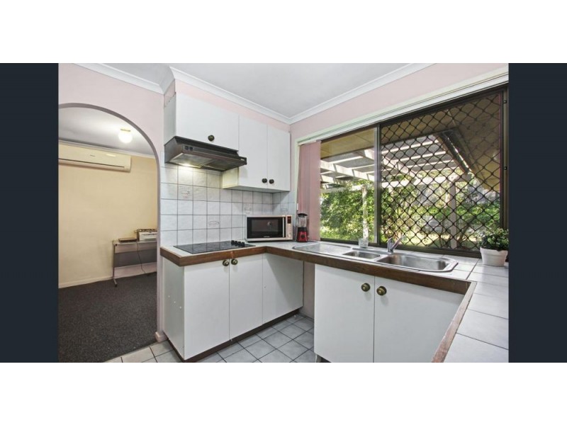 26 Loddon Street, Riverhills QLD 4074