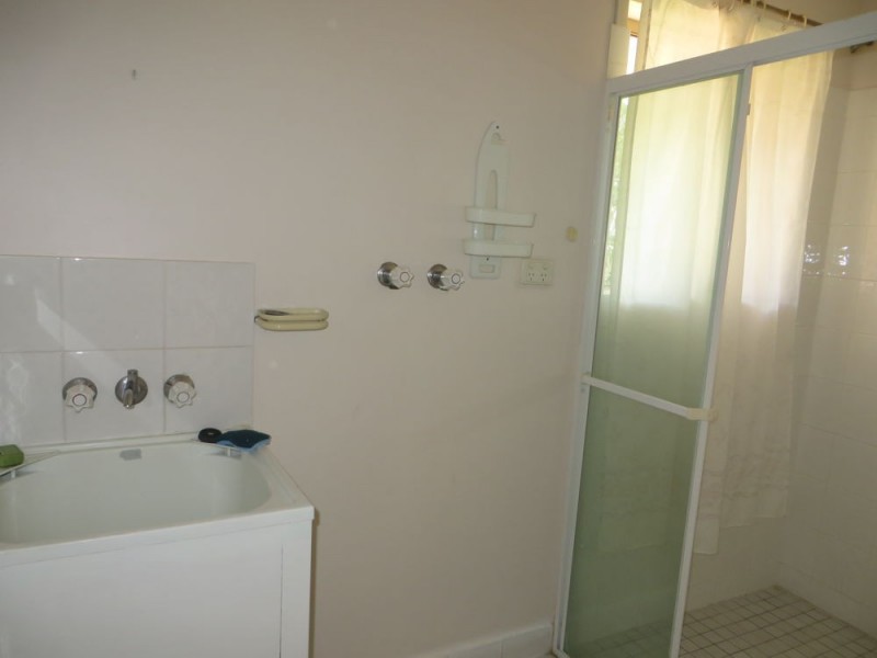 1 Warenda Close, Middle Park QLD 4074