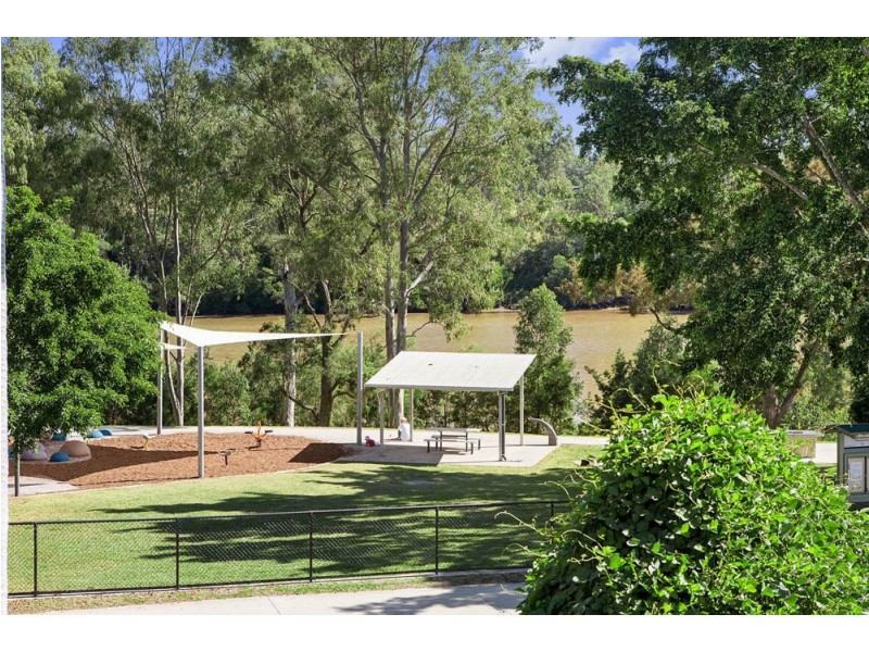 Jindalee QLD 4074