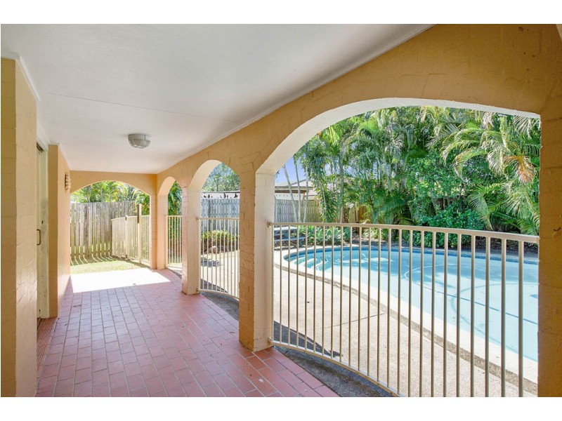 Jindalee QLD 4074