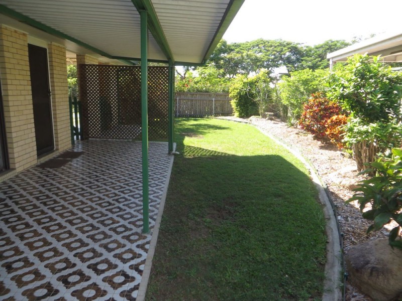 20 LOFFS ROAD, Jamboree Heights QLD 4074