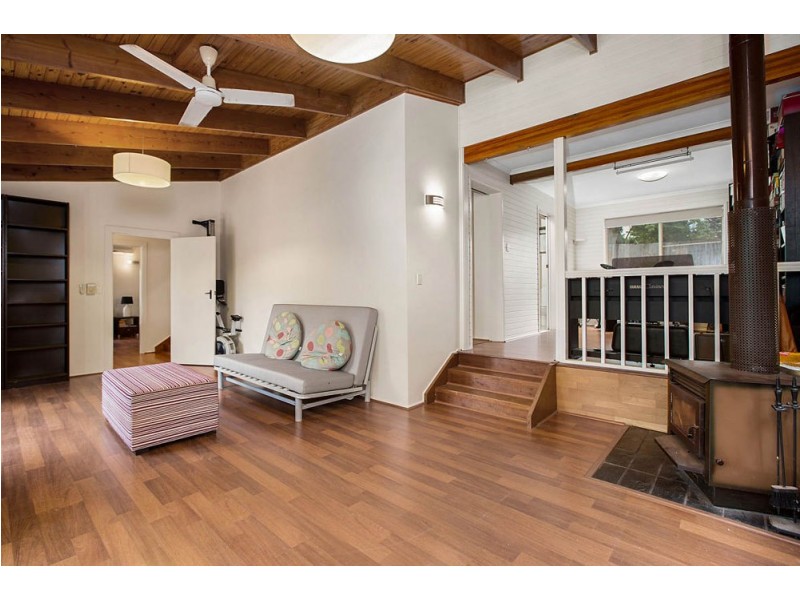 Seventeen Mile Rocks QLD 4073