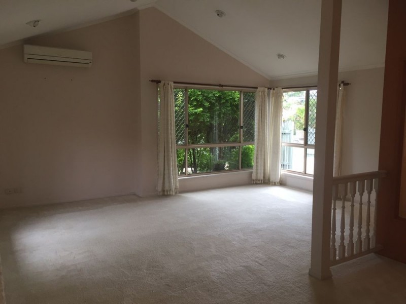 12 Baronga Street, Middle Park QLD 4074