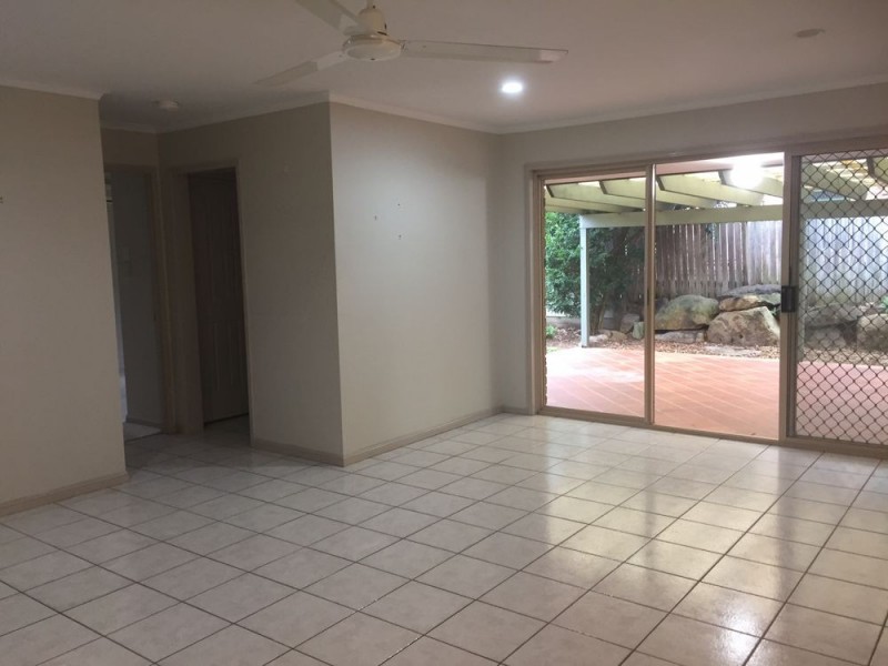 12 Baronga Street, Middle Park QLD 4074