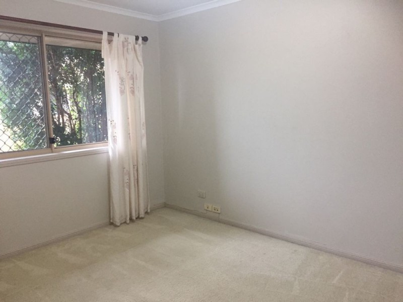 12 Baronga Street, Middle Park QLD 4074