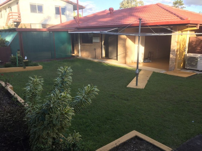 23 Zeil Street, Riverhills QLD 4074