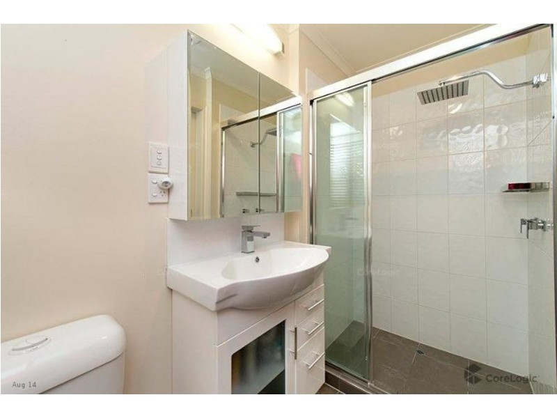 9 Story Court, Sinnamon Park QLD 4073