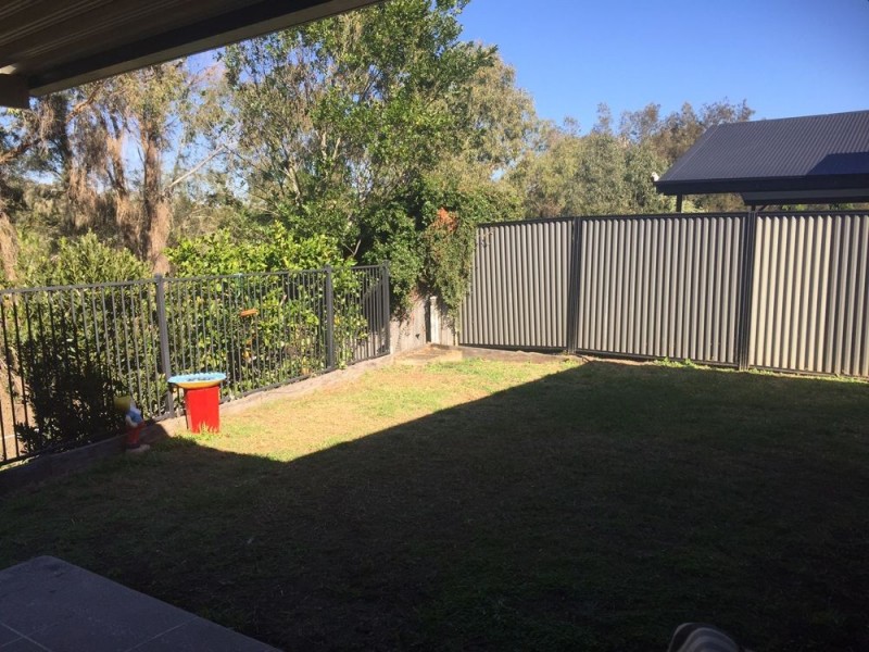 23 DROVERS PLACE, Sumner QLD 4074