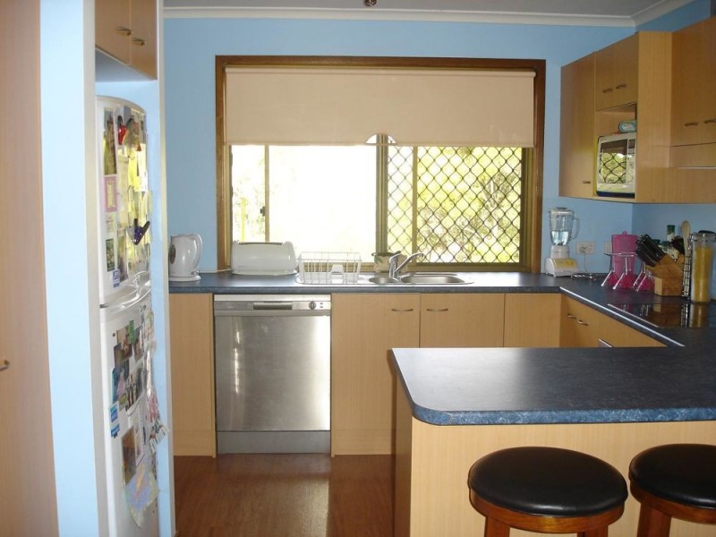 2. Samson Place, Sinnamon Park QLD 4073