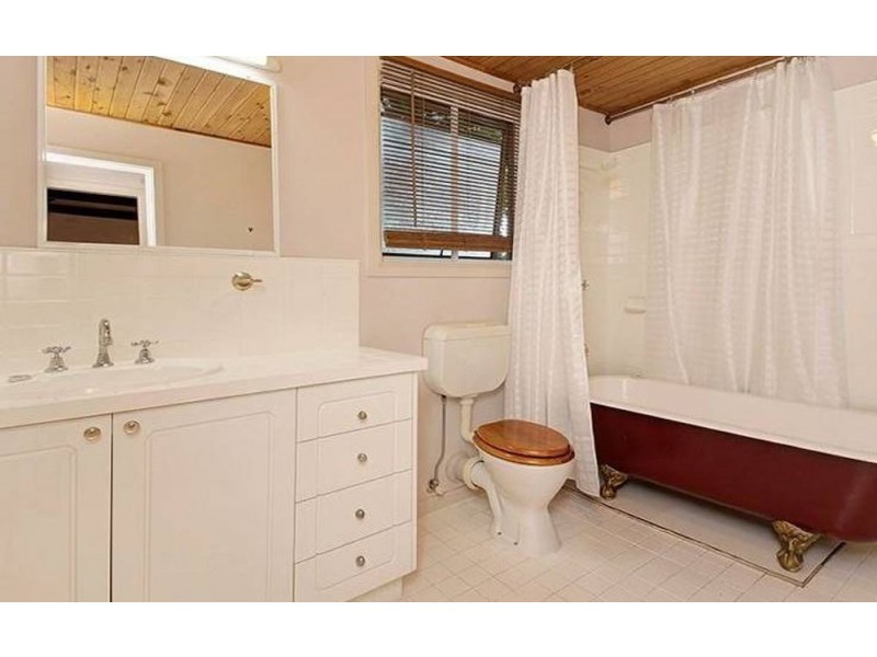 35 Argyle St, Seventeen Mile Rocks QLD 4073